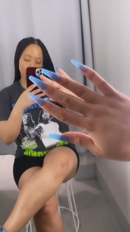 Shades of Summer: Jelly Nells | Please Belize Me, Blue | 20 NAILS PRESS-ON SET