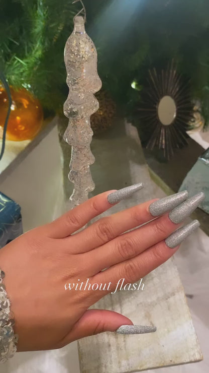 The Rich Auntie | Shimmering Silver | Reflective Glitter | 20 NAILS PRESS-ON SET