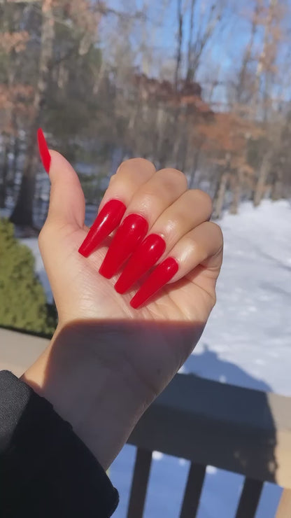 Shaded in the Snow: A Signature Classic | Ruby, No Woo, Red | Gloss | 20 NAILS PRESS-ON SET